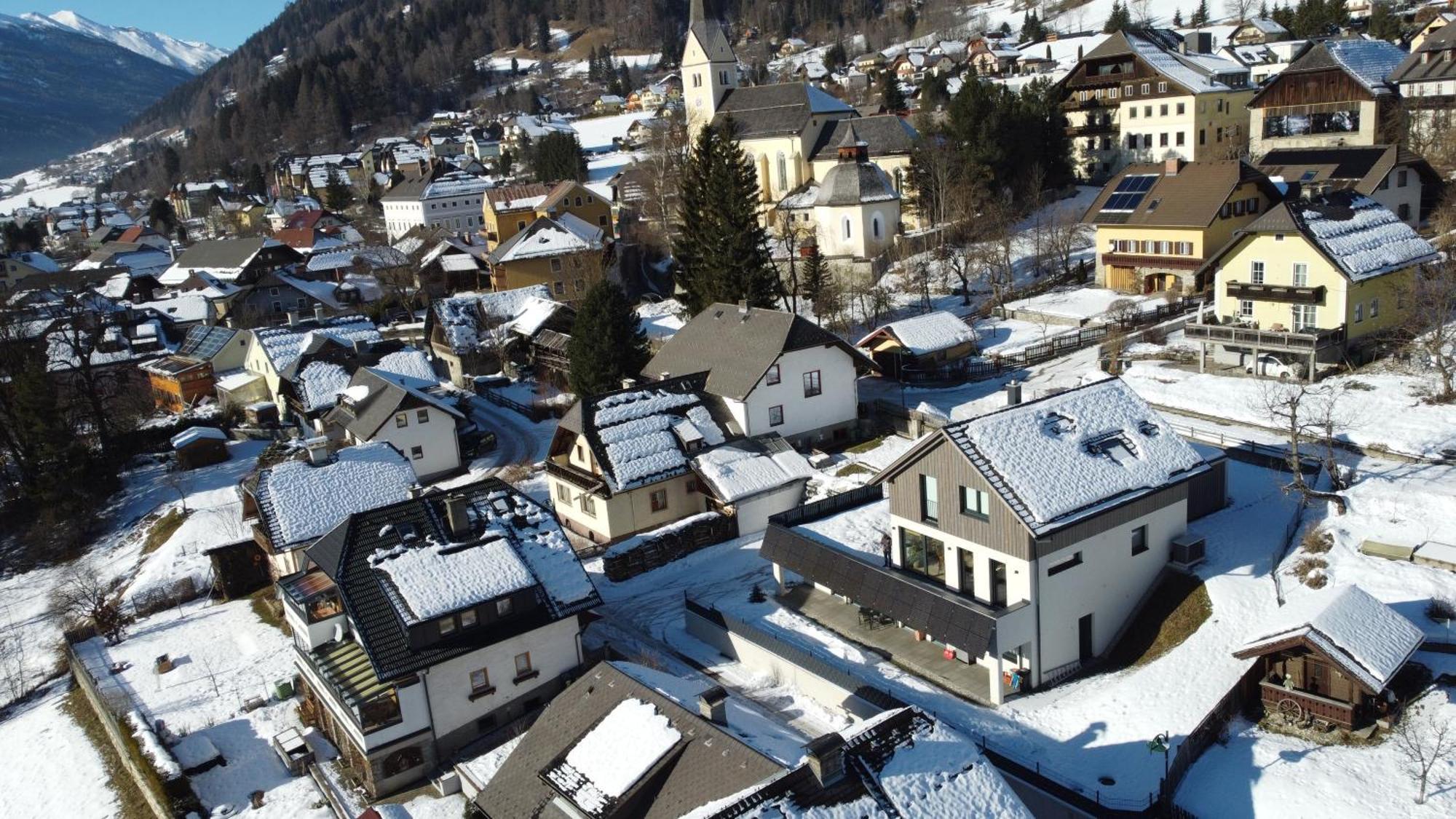 Ferienwohnung Siri Zentrum Mit Garten ザンクト・ミヒャエル・イム・ルンガウ エクステリア 写真